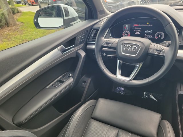 Certified 2023 Audi Q5 2.0T Prestige w/ Prestige Package AWD/4WD image 13