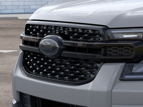 New 2026 Ford Ranger XLT w/ Black Appearance Package AWD/4WD image 39