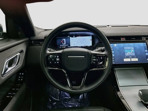 Certified 2025 Land Rover Range Rover Velar S AWD/4WD image 23