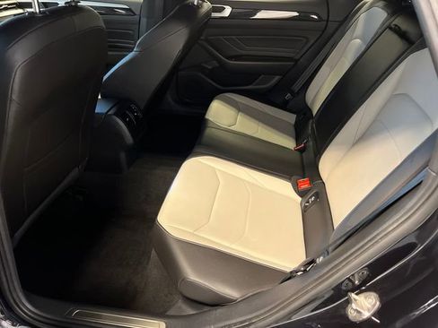Certified 2022 Volkswagen Arteon SE image 16