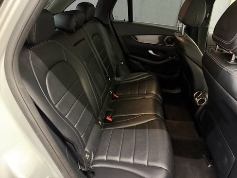 Used 2016 Mercedes-Benz GLC 300 4MATIC image 12