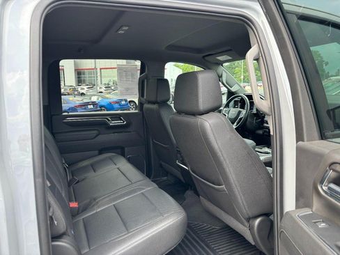 Used 2024 Chevrolet Silverado 2500 LTZ w/ LTZ Plus Package AWD/4WD image 10