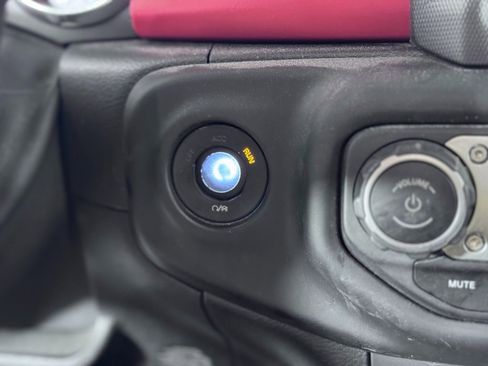 Used 2021 Jeep Wrangler Unlimited Rubicon image 20