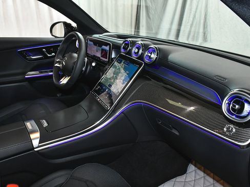 Used 2025 Mercedes-Benz GLC 63 AMG S image 63