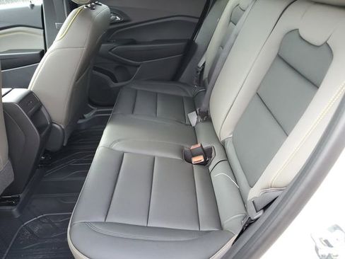 New 2026 Chevrolet Trax ACTIV w/ Driver Confidence Package image 13