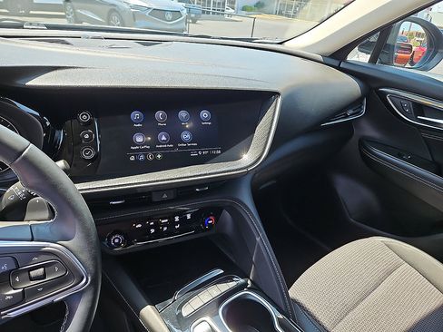 Used 2021 Buick Envision Preferred w/ Sport Touring Package FWD image 17