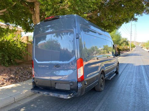 Used 2019 Ford Transit 250 148 High Roof Extended RWD image 4
