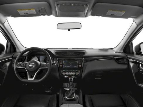 Used 2017 Nissan Rogue Sport SL w/ SL Premium Package FWD image 11