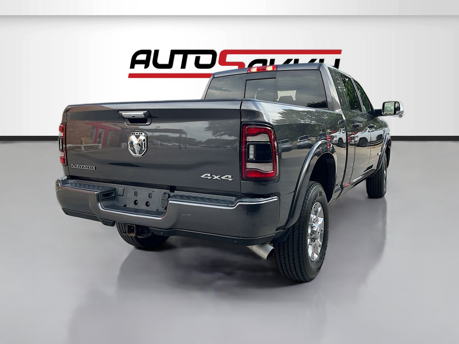 Used 2021 RAM 3500 Laramie w/ Cold Weather Group AWD/4WD image 7