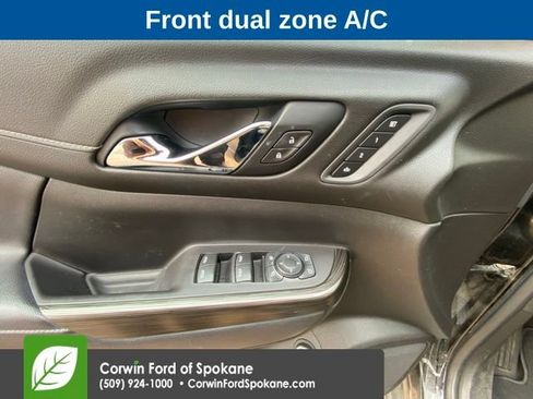 Used 2020 GMC Acadia SLT w/ Premium Package AWD/4WD image 9