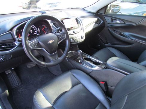 Used 2019 Chevrolet Malibu Premier image 18