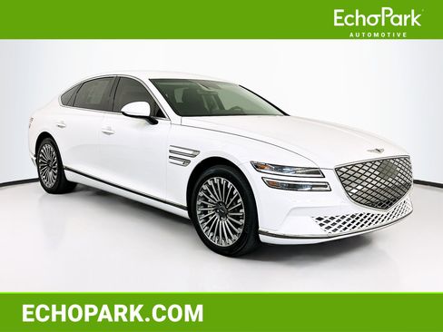 Used 2024 Genesis G80 image 1