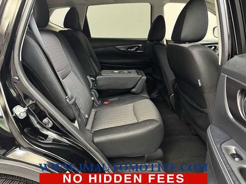 Used 2018 Nissan Rogue SV AWD/4WD image 17