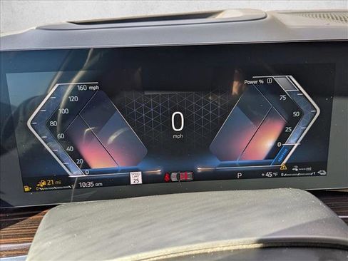 New 2026 BMW X5 xDrive50e w/ Premium Package image 10