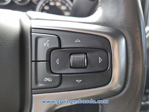 Used 2022 Chevrolet Silverado 1500 LTZ w/ LTZ Convenience Package II AWD/4WD image 21