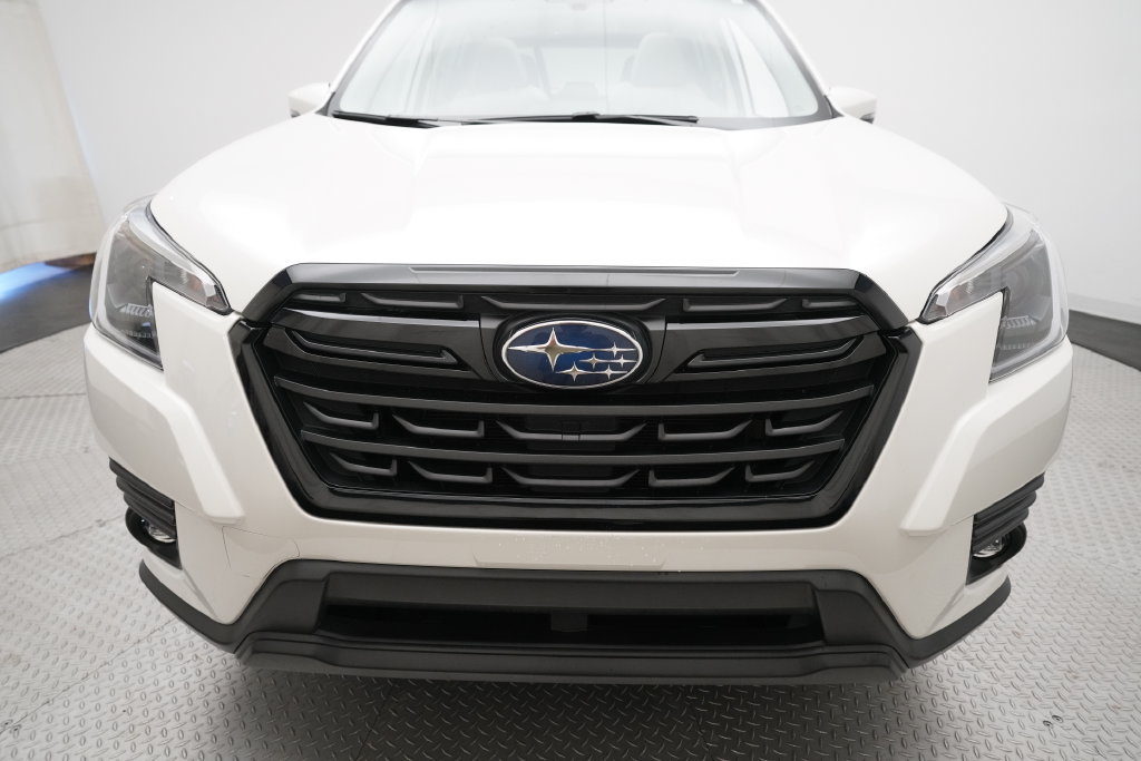 Certified 2024 Subaru Forester Limited AWD/4WD image 23