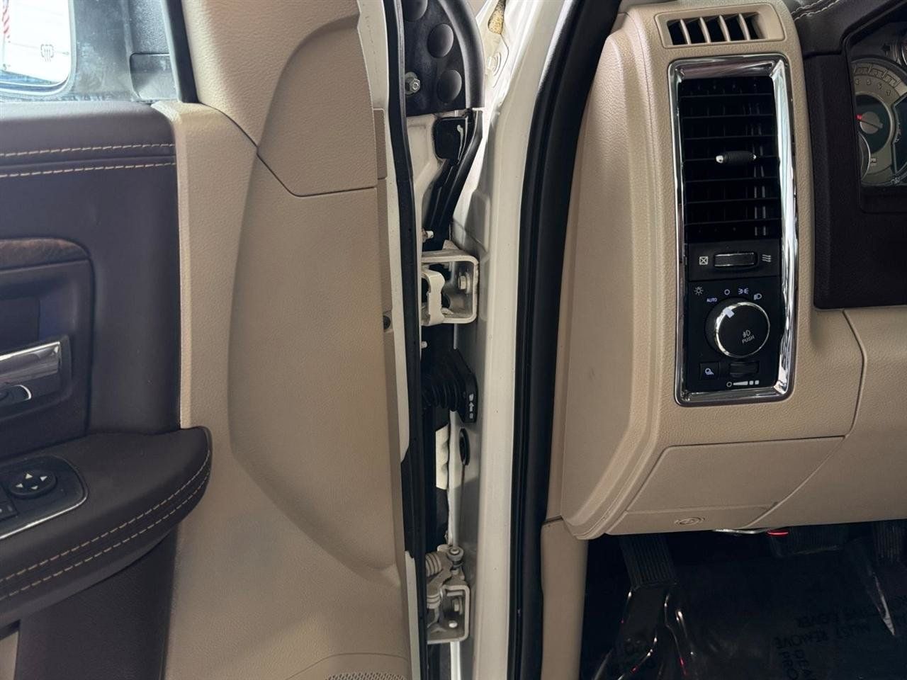 Used 2017 RAM 1500 Laramie Longhorn w/ Protection Group AWD/4WD image 26