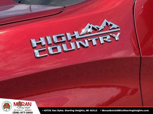 Certified 2022 Chevrolet Silverado 1500 High Country w/ Technology Package AWD/4WD image 10