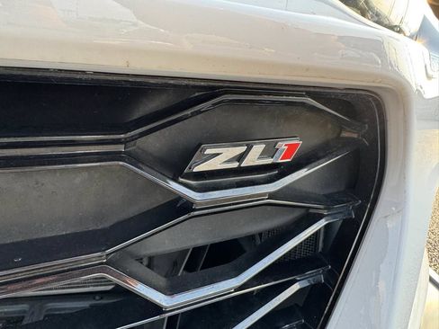Used 2018 Chevrolet Camaro ZL1 RWD image 2