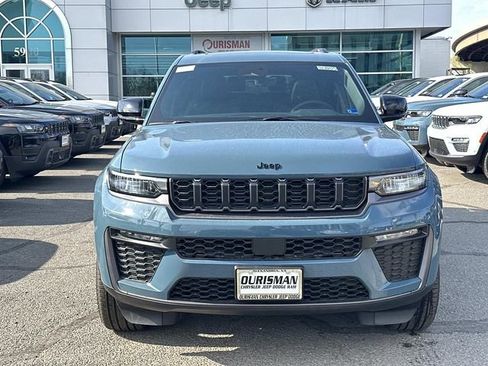 New 2026 Jeep Grand Cherokee L Limited w/ Limited Altitude Package AWD/4WD image 6