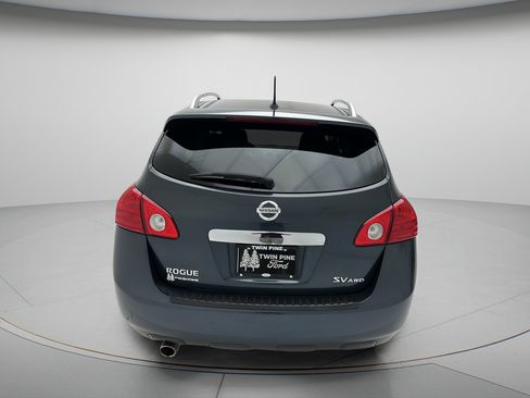 Used 2013 Nissan Rogue SV AWD/4WD image 7