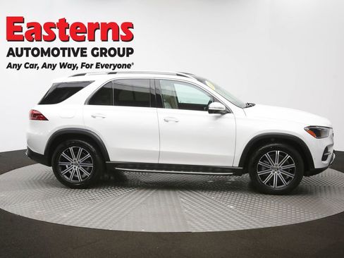 Used 2025 Mercedes-Benz GLE 450e 4MATIC image 46