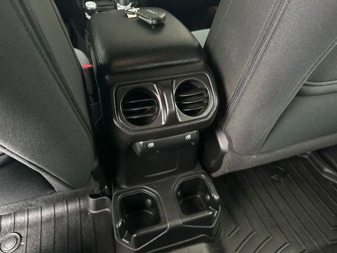 Used 2020 Jeep Gladiator Sport w/ Quick Order Package 24S AWD/4WD image 22