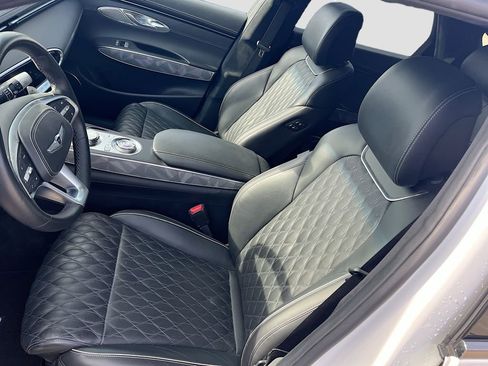 Used 2024 Genesis GV70 3.5T Sport w/ Sport Advanced Package image 20