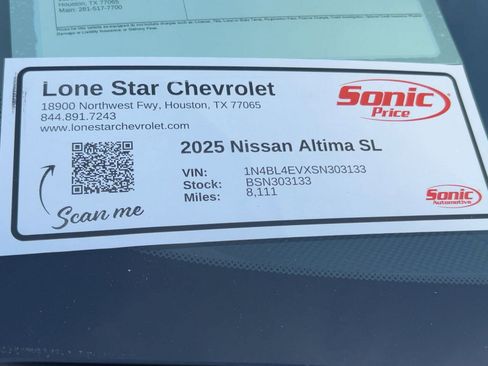Used 2025 Nissan Altima 2.5 SL FWD image 32