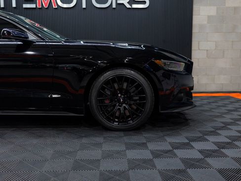 Used 2015 Ford Mustang GT Premium RWD image 9