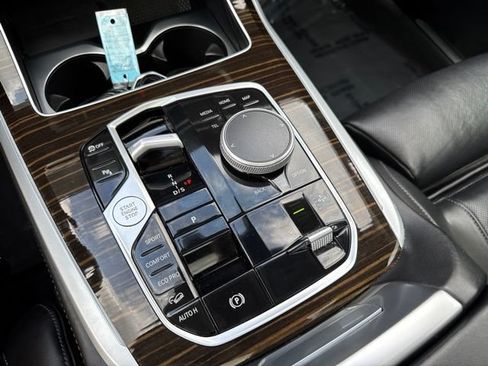 Used 2026 BMW X7 xDrive40i AWD/4WD image 90