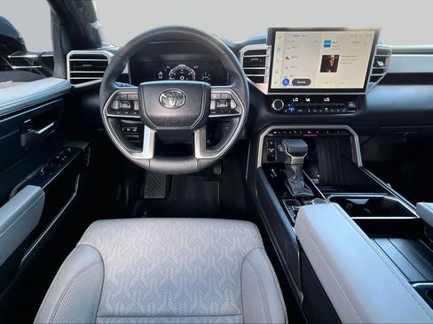 Used 2025 Toyota Tundra Limited AWD/4WD image 6