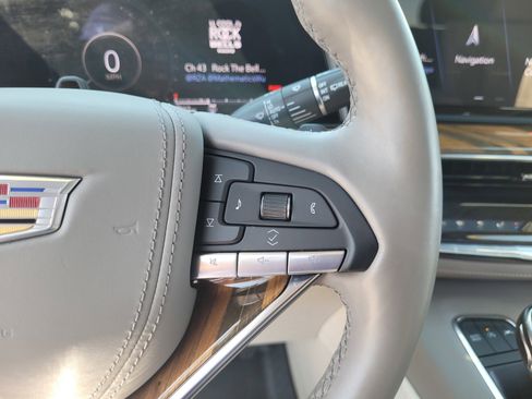 Certified 2024 Cadillac Escalade Sport Platinum w/ Heavy-Duty Trailer Package AWD/4WD image 22