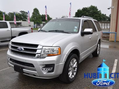 Used 2017 Ford Expedition Limited w/ Equipment Group 301A