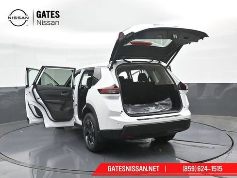 Used 2026 Nissan Rogue SV AWD/4WD image 55