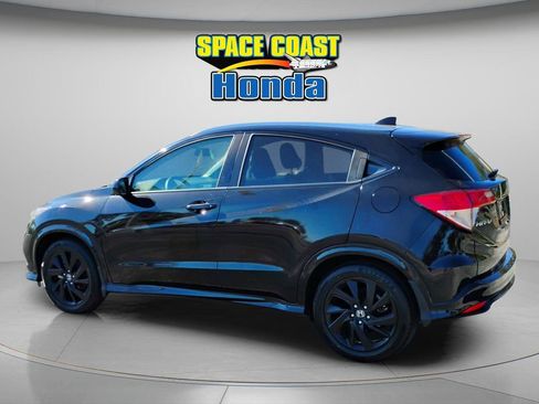 Used 2021 Honda HR-V Sport image 7