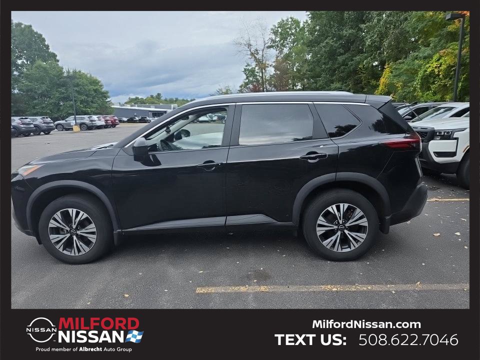 Certified 2023 Nissan Rogue SV w/ SV Premium B Package AWD/4WD image 2