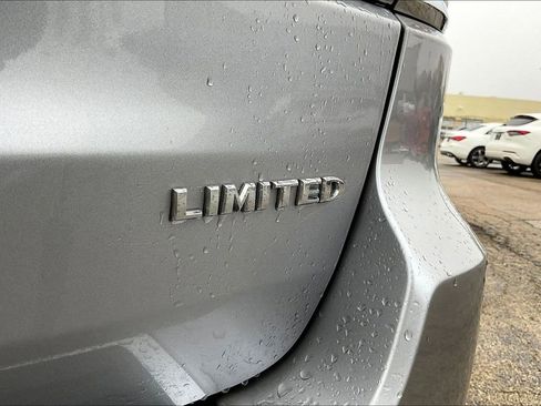 Used 2020 Jeep Grand Cherokee Limited image 24