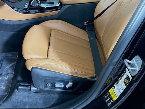 Used 2022 BMW X4 xDrive30i w/ M Sport Package 2 image 26