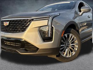 Certified 2025 Cadillac XT4 Premium Luxury video 2