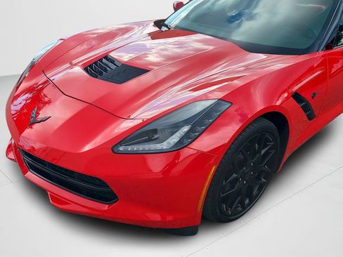 Used 2019 Chevrolet Corvette Stingray Convertible w/ Carbon Flash Badge Package RWD image 24