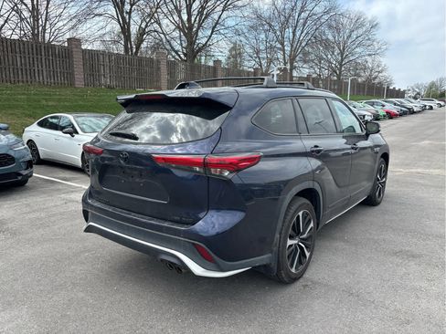 Used 2022 Toyota Highlander XSE image 4