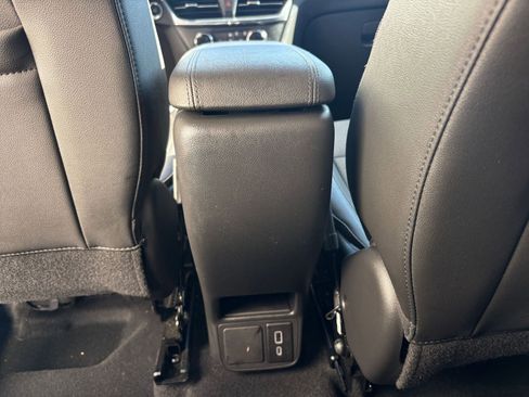 Used 2025 Buick Encore GX Preferred image 24