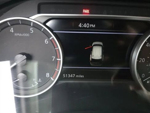 Used 2024 Nissan Rogue SV w/ SV Premium Package FWD image 7