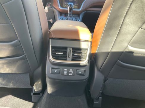 Used 2025 Subaru Legacy Touring XT image 23