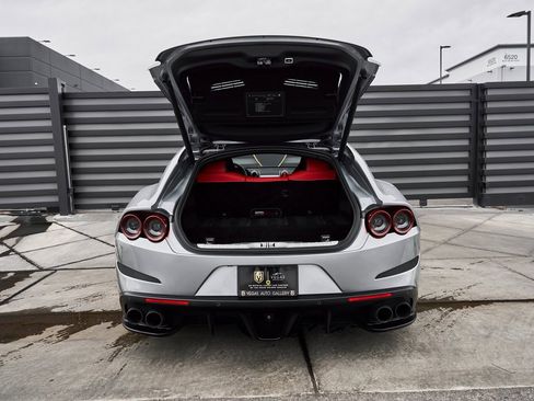 Used 2020 Ferrari GTC4Lusso T image 22