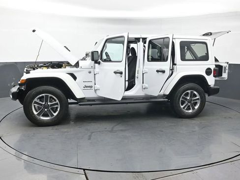 Used 2023 Jeep Wrangler Sahara w/ Cold Weather Group image 48