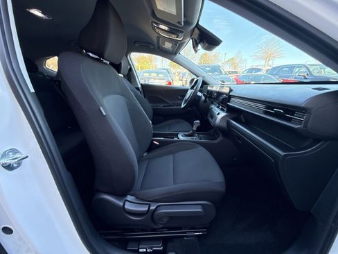 Certified 2026 Hyundai Kona SEL Sport image 25