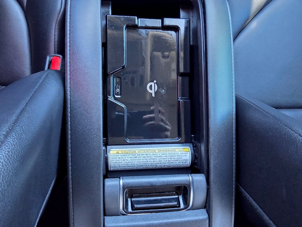 Used 2021 Toyota Highlander XLE FWD image 23