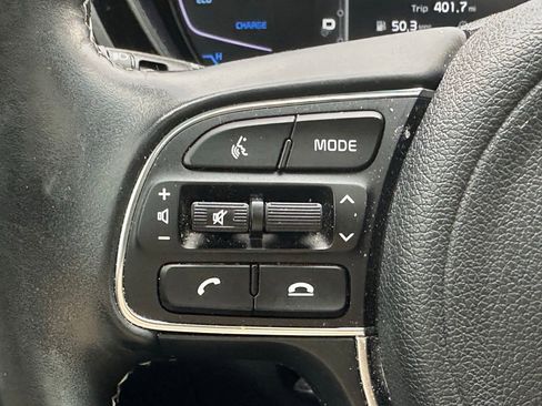 Used 2021 Kia Niro EX Premium image 26